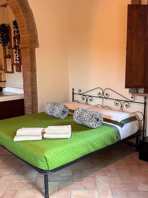 Relax Nella Jacuzzi In Toscana Colle Val D'Elsa Ngoại thất bức ảnh
